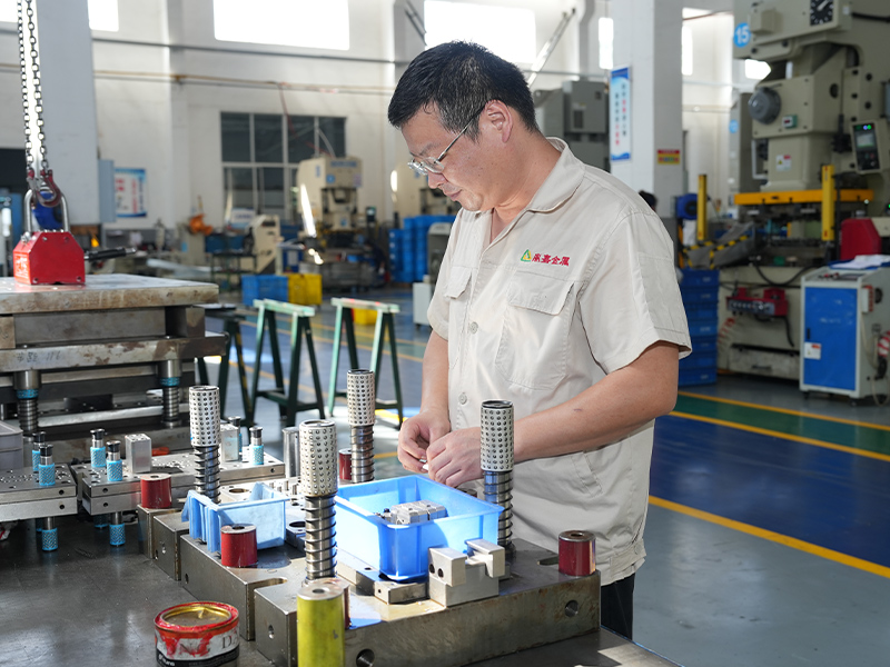 Aluminiumsstempling perfektion - præcisionsdannelse af aluminiumsstemplingsdele